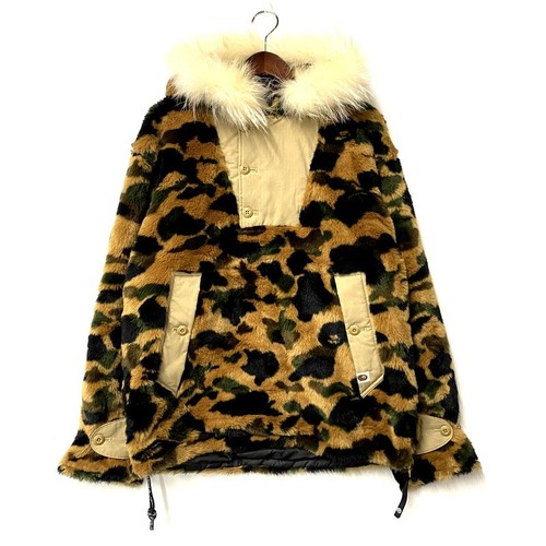 A BATHING APE (BAPE) Parka uomo A Bathing Ape pelliccia mimetica anorak 13A colore nero