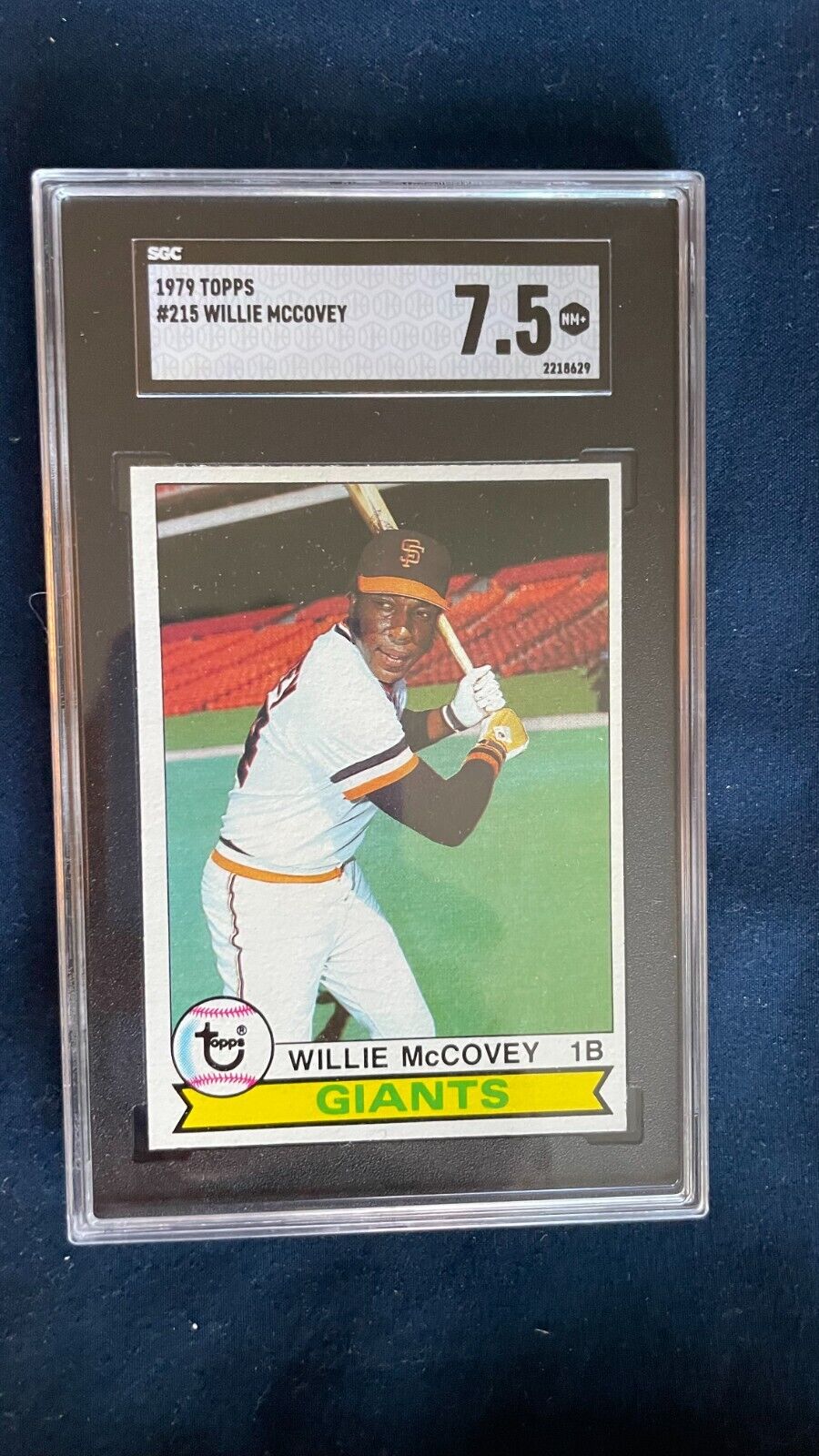 1979 Topps #215 - HOF Willie McCovey SGC 7.5