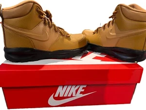 New NIB Boys Girls Nike Manoa Tan Leather Boots Shoes 4Y 4 - Picture 1 of 5