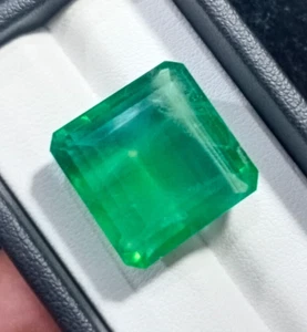 45.00 Ct Natural Cut Green Color Fluorite Loose Gemstone From Pakistan - Picture 1 of 11