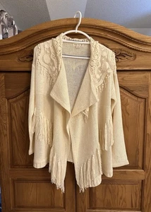 Double Zero aus Buckle Cardigan klein vorne offen Strick, Spitze, Quasten gebraucht - Bild 1 von 7