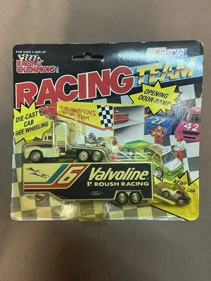 Micro Team Transporter Racing Champions 1992 nuevo en paquete con auto #6 Mark Martin Foto 1 de 2