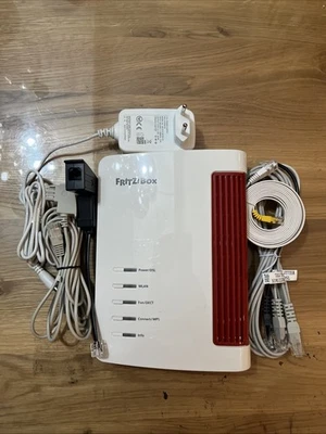 FRITZ!Box 7530 WLAN-Router, Weiß, mit Zubehör - Bild 1 von 2