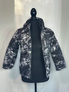 Boys size 8 (small) Columbia winter jacket Camo - Picture 1 of 11
