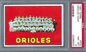 1967 Topps #302 PSA 8 Orioles Team 302 - Bild 1 von 2
