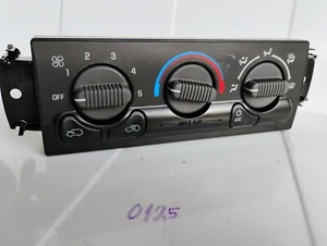 GM 09361355 A/C CONTROL HEAD GENUINE PART - Picture 1 of 6