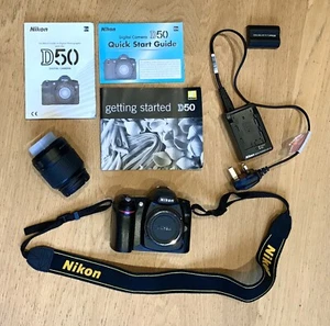 Nikon D50 camera body, lens, shoulder strap, battery + charger. Free UK postage - Picture 1 of 24