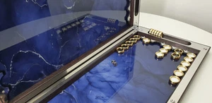 Juego de mesa Backgammon ""Cristal"". Regalo personalizado de alta tecnología para esposo. - Imagen 1 de 10