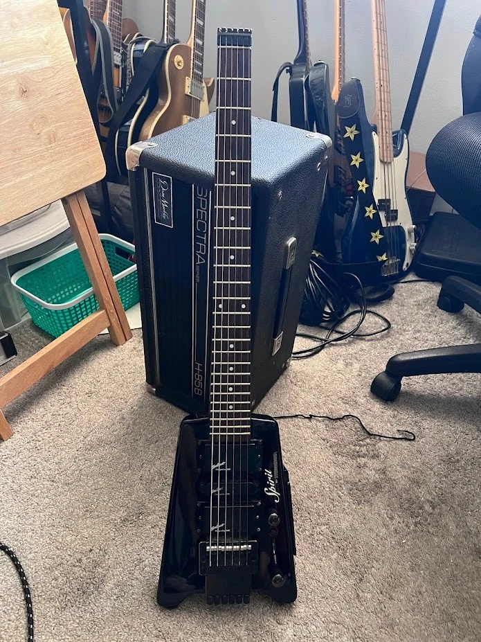 Spirit Headless Guitar by Steinberger, Black, Tremolo System, Great Condition,  - Image 1 of 4