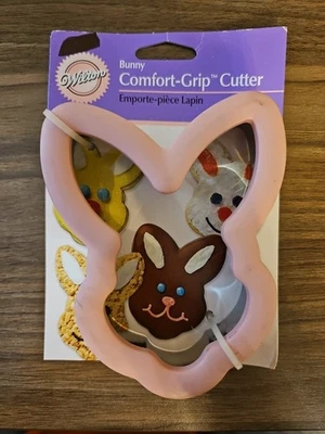 Cortador de galletas de acero inoxidable Wilton ComfortGrip Bunny Rabbit Foto 1 de 2