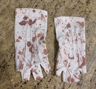 Fingerless White Fake Bloody Gloves Art the Clown Costume Pennywise One Size - Image 1 of 4