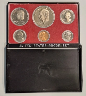 1975 United States Mint Proof Coin Set San Francisco "S" Mark Uncirculated - Image 1 of 4
