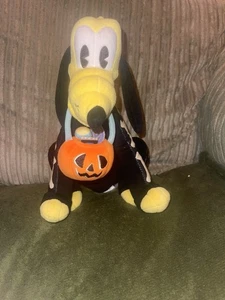 Disney Parks Halloween 11" Plutón en Esqueleto Disfraz Peluche Juguete con Calabaza - Imagen 1 de 2