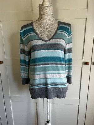TU Jumper Size 14 - Image 1 of 3
