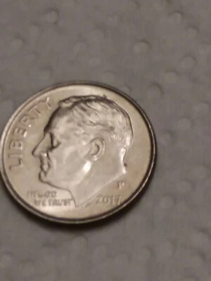 2006 p and 2017 p Roosevelt dimes with die chip error - Image 1 of 4