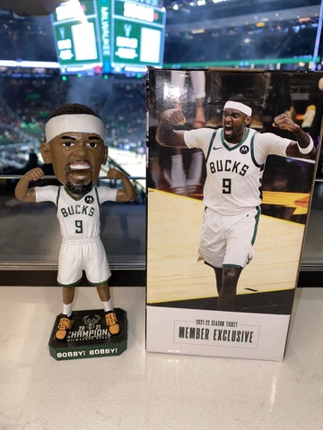 Bobby Portis Milwaukee Bucks SSH Exclusive Bobblehead 2022 IN HAND FAST SHIP Cover