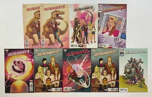 RUNAWAYS # 1 4 5 7 8 100 VARIANT MARVEL COMICS DOOM 9 Comic Book LOT J3,932 - Bild 1 von 2