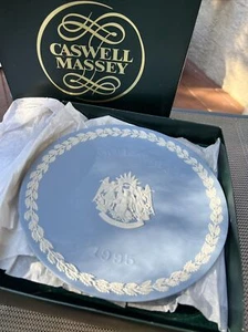 Wedgwood Jasper 1995 Xmas 8.5” Large Christmas Plate With Original Box - Picture 1 of 11