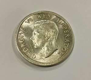 1947 South Africa 5 Shillings Silver Crown Nice Lustrous example One Year Type - Picture 1 of 2