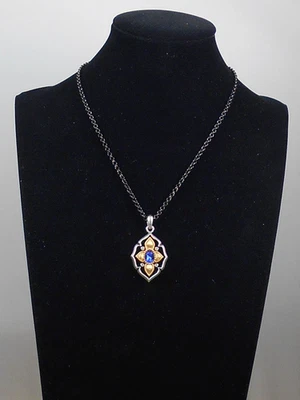 Collar Cruz Cristal Real Brighton Chapado Negro MONARCH STRENG Dos Tonos $78 Foto 1 de 3