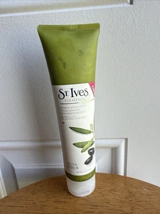 NEW St. Ives Olive Scrub 5 oz St - Picture 1 of 3
