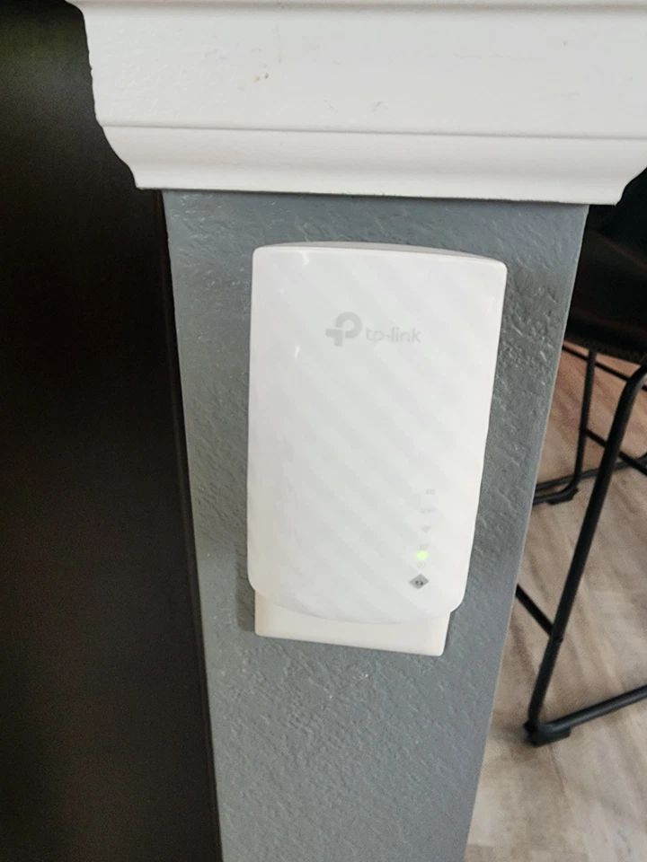 Extensor WiFi TP-Link con Puerto Ethernet, Doble Banda 5GHz/2.4GHz RE220 Probado Foto 1 de 1