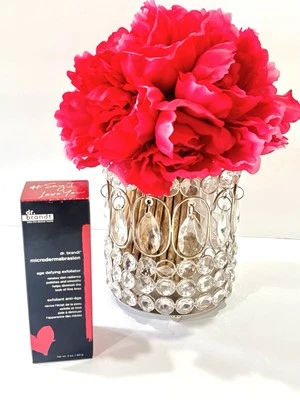Dr. Brandt Skincare Microdermabrasion: Renewing Age-Defying Face Exfoliator - Image 1 of 4