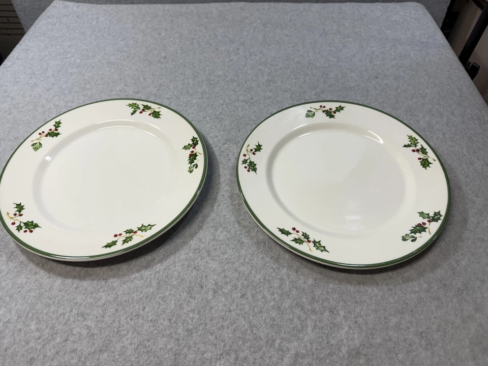 Conjunto de 2 pratos de jantar Traditions Christopher Radko celebrações de férias azevinho - Imagem 1 de 4