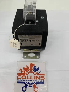 Schlumberger 92352–015 R6M Current Transformer 200:5A 60Hz IC 0.6kV BIL 10kV - Picture 1 of 7