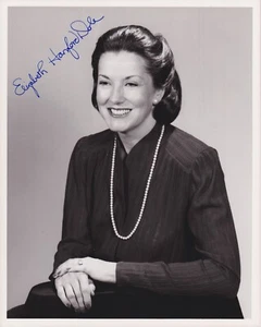 Elizabeth Hanford Dole, North Carolina Senator & Politician, signed photo - Picture 1 of 1