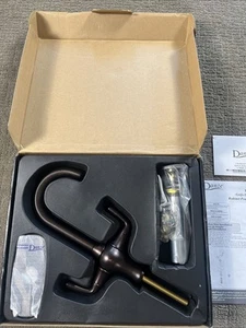 Grifo de baño Danze Bannockburn dos manijas aceite frotar bronce raro nuevo - Imagen 1 de 16