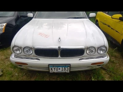 Bobina/encendedor compatible con 99-03 XJ8 551931 Foto 1 de 4