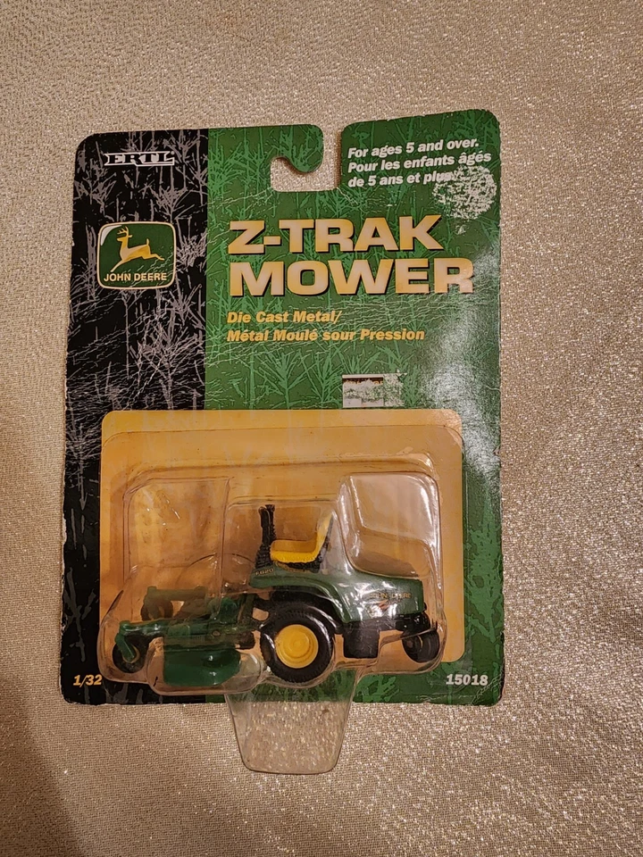 Vintage Ertl Die-Cast metal John Deere Z-Trak Mower 1/32 scale New - Image 1 of 1
