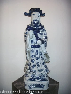 CHINESE BLUE & WHITE IMPERIAL FIGURE LATE QING DYNASTY C1911 (CF006) - Image 1 of 4
