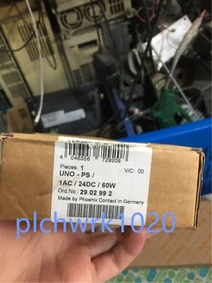 1 PCS NEW IN BOX Phoenix Power Supply 2902992 UNO-PS/1AC/24DC/ 60W - Image 1 of 3