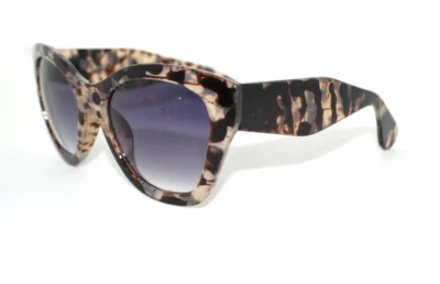 Banana Republic  Sunglasses New w Pouch B 44 Oversized - Image 1 of 2