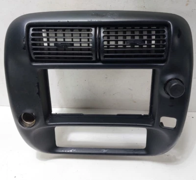 Ford Ranger Mazda serie B 1995-2006 tablero central radio bisel moldura negro 2x2 niebla Foto 1 de 4