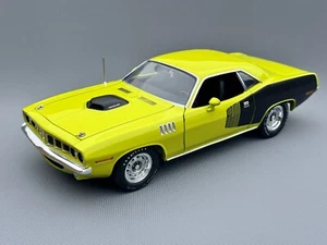 Danbury Mint ACME Plymouth Hemi 'Cuda 1/18 Scale Model - Picture 1 of 11