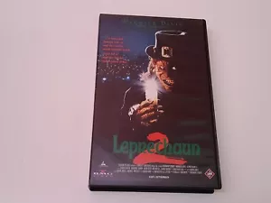 Leprechaun 2 1994 VHS German PAL UFA Video Großbox Warwick Davis Charlie Heath - Bild 1 von 5