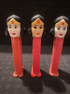 3 Vintage Wonder Woman DC Comics PEZ Dispenser with Feet Yugoslavia Brown Face - Picture 1 of 1