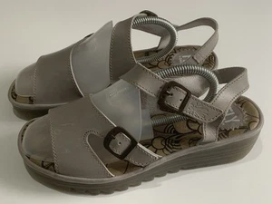 FLY LONDON - Women’s Grey Leather sandals UK SIZE 6 / 39 - Picture 1 of 17