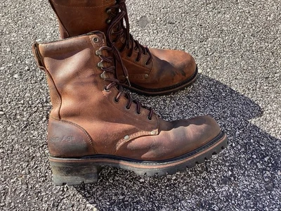 Botas de trabalho masculinas da Idade do Ferro biqueira de aço tamanho 10,5 marrom vintage? Usado resistente - Imagem 1 de 4