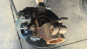 Spindle Knuckle Front FORD FOCUS Left 12 13 14 15 16 17 18 - Picture 1 of 2