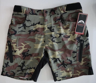 Zoic 1103E9CA Men's Sz XL Green Camo Black Zip Ether 9" Trail Rider Shorts - Image 1 of 4