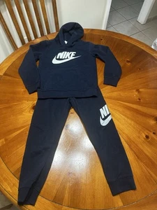 Nike toddler set - Picture 1 of 6