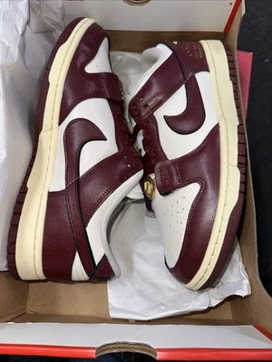 Nike Dunk Low SE Sisterhood Sail Team Rojo Para Mujer Talla 11W/9.5M DV1160-101 Foto 1 de 4