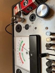 Vintage RCA 1U4 Vacuum Tube Used Tested - Picture 1 of 3