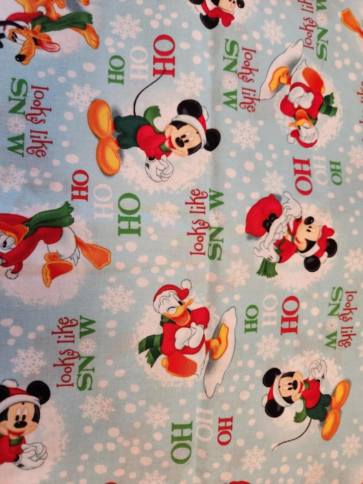Mickey Mouse & Donald Cotton Christmas Fabric-1 Yard Pieces! RARE! OOP! Foto 1 de 1