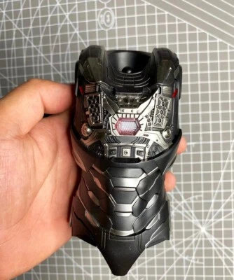 HotToys Chest Body Collectible War Machine 1/6 Avengers Endgame Figure MMS530D31 - Image 1 of 3