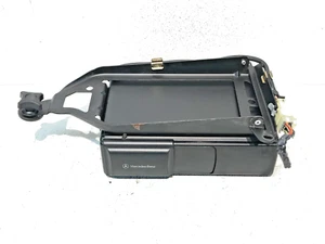 Cambiador de CD 98-00 Mercedes W163 ML430 6 reproductores de discos OEM A1638201389 - Imagen 1 de 4